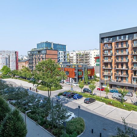 Rentplanet - Apartament Sierakowskiego วอร์ซอ ภายนอก รูปภาพ