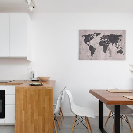Rentplanet - Apartament Sierakowskiego วอร์ซอ ภายนอก รูปภาพ
